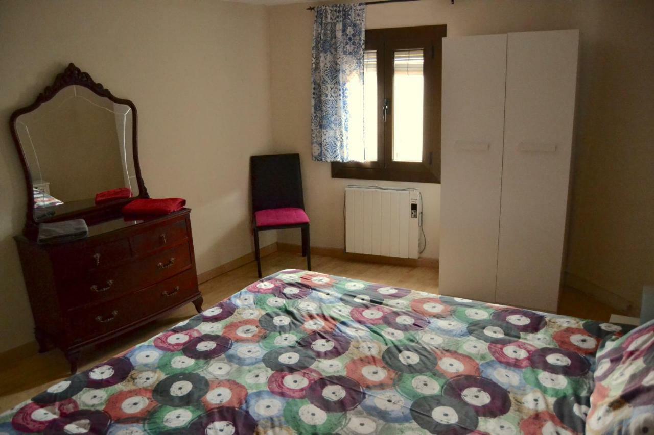 Hostel El Moli Урґанья Екстер'єр фото